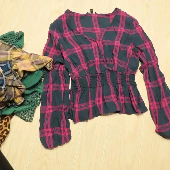 Bundle Lot Express Rock & Republic and more 7 piece - Picture 6 of 7